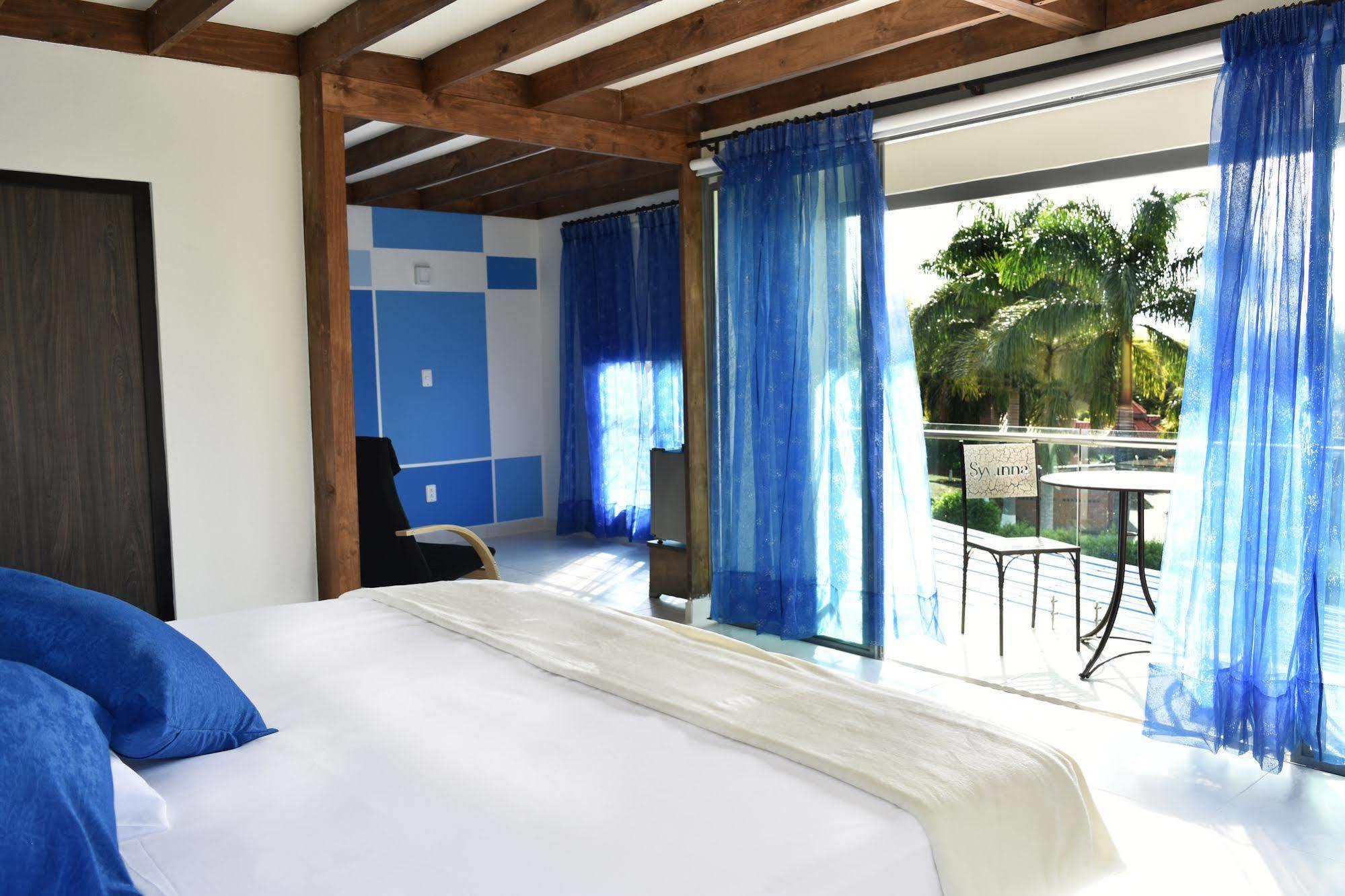 Hotel Syvanna Wellness And Spa Cerritos Kültér fotó